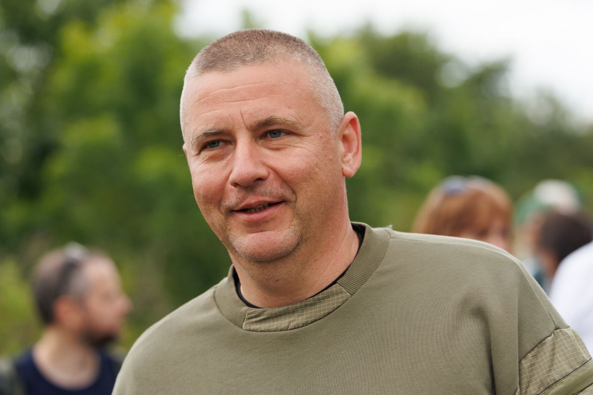 Magyar Péter Egymillió lépés a békéért és a nemzeti összefogásért elnevezésű országjárása