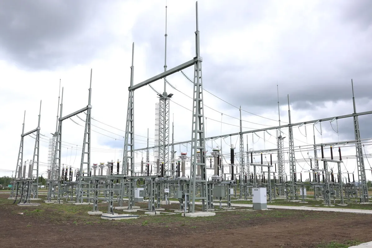 2025.05.29
a Mészáros Csoport érdekeltségébe tartozó OPUS TITÁSZ Zrt. „Debrecen Gugyori” nagyfeszültségű, 132 kV-os áramhálózati kapcsolóállomásának ünnepélyes avatása, illetve az azt követő helyszínbejárás