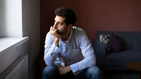 „Tönkretette az életemet!” – kitálalt a fiatal lottónyertes, szétszedik a neten