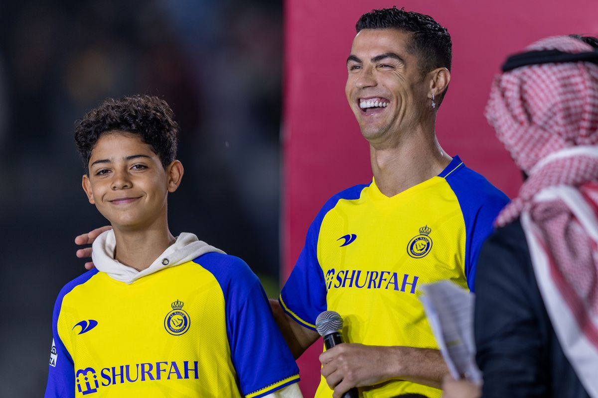 Cristiano Ronaldo jobbján a legidősebb fia, aki U15-ös portugál válogatott lesz