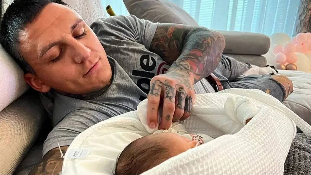 Boráros Gábor és kislánya