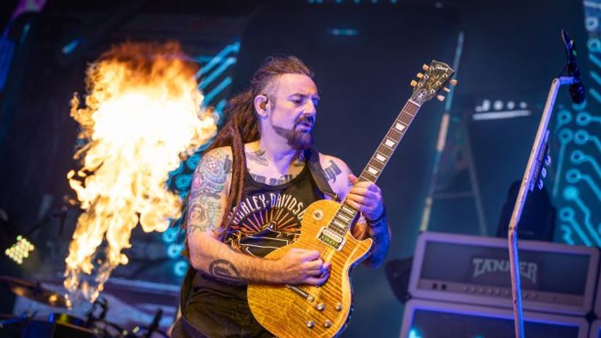 Megvolt a Tankcsapda utolsó koncertje Sidivel: így búcsúztak el a gitárostól