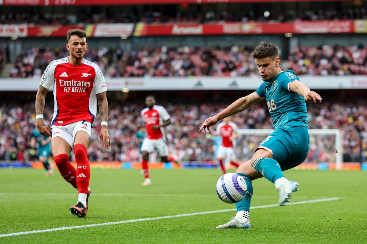Kerkez (jobbra) az Arsenal-verés során is bizonyított, Ian Wright szerint ő már a Liverpoolé