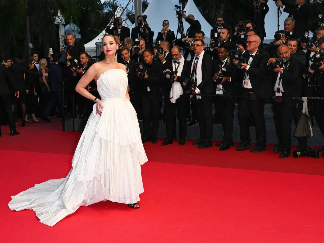 Cannes, 78th Cannes Film Festival 2025 - Evening 5 - Jennifer Lawrence And Robert Pattinson On The Red Carpet Of The Film “Die, My Love”