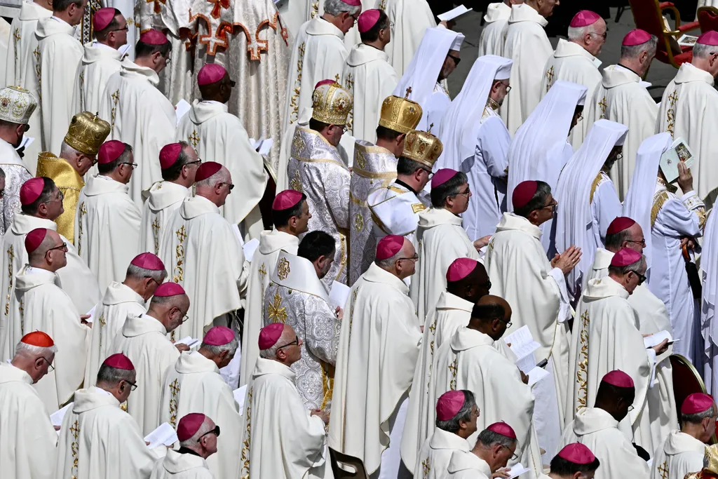 XIV. Leó pápa  beiktatása