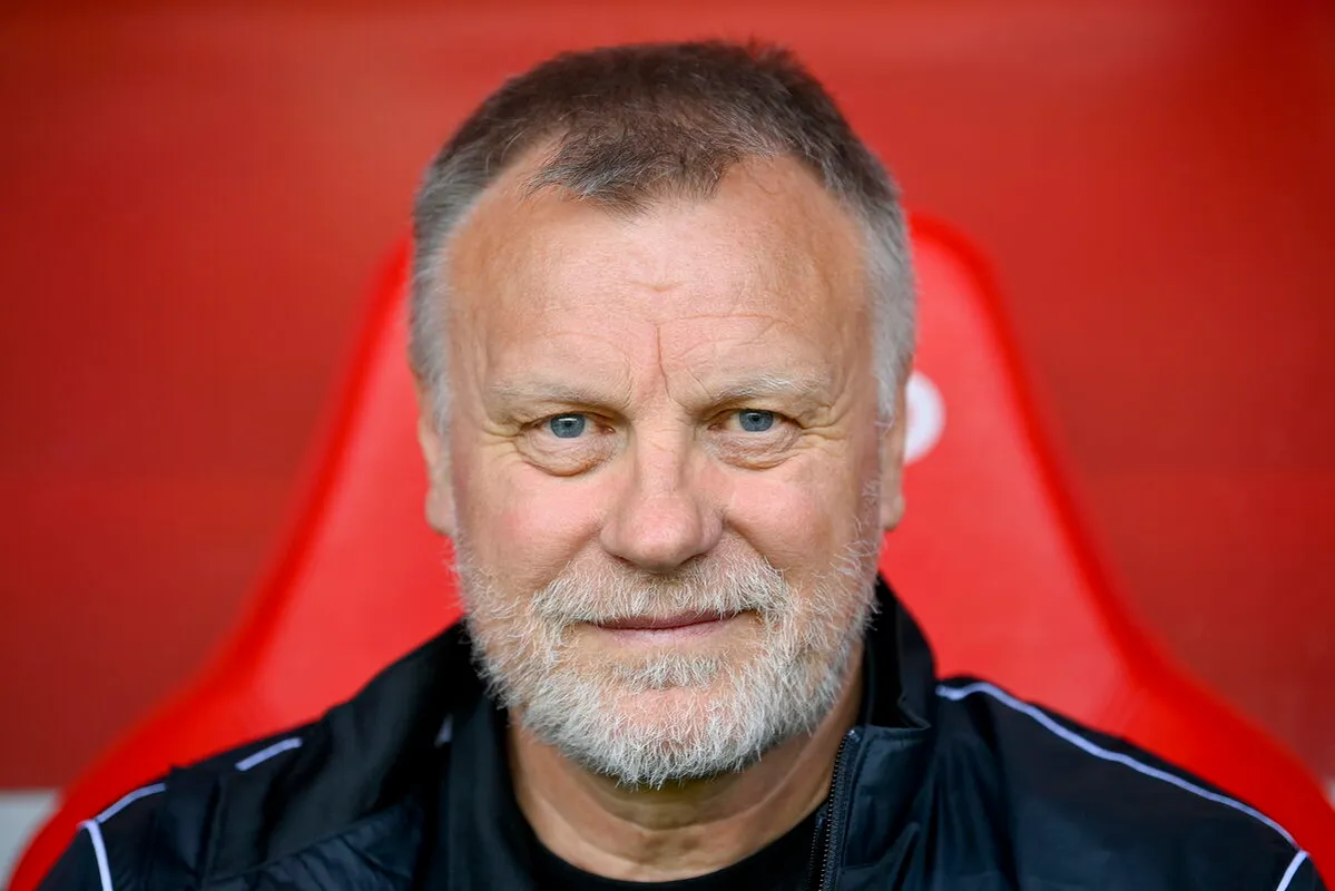 Bognár György a Paks vezetőedzője is érdekelt volt az M4 Sport kedd esti műsorában