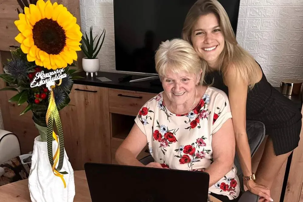 Weisz Fanni és nagymamája
