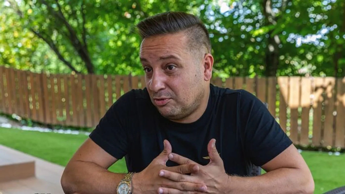 L.L. Junior besokallt: Bő nadrágban rejti el koronaékszerét