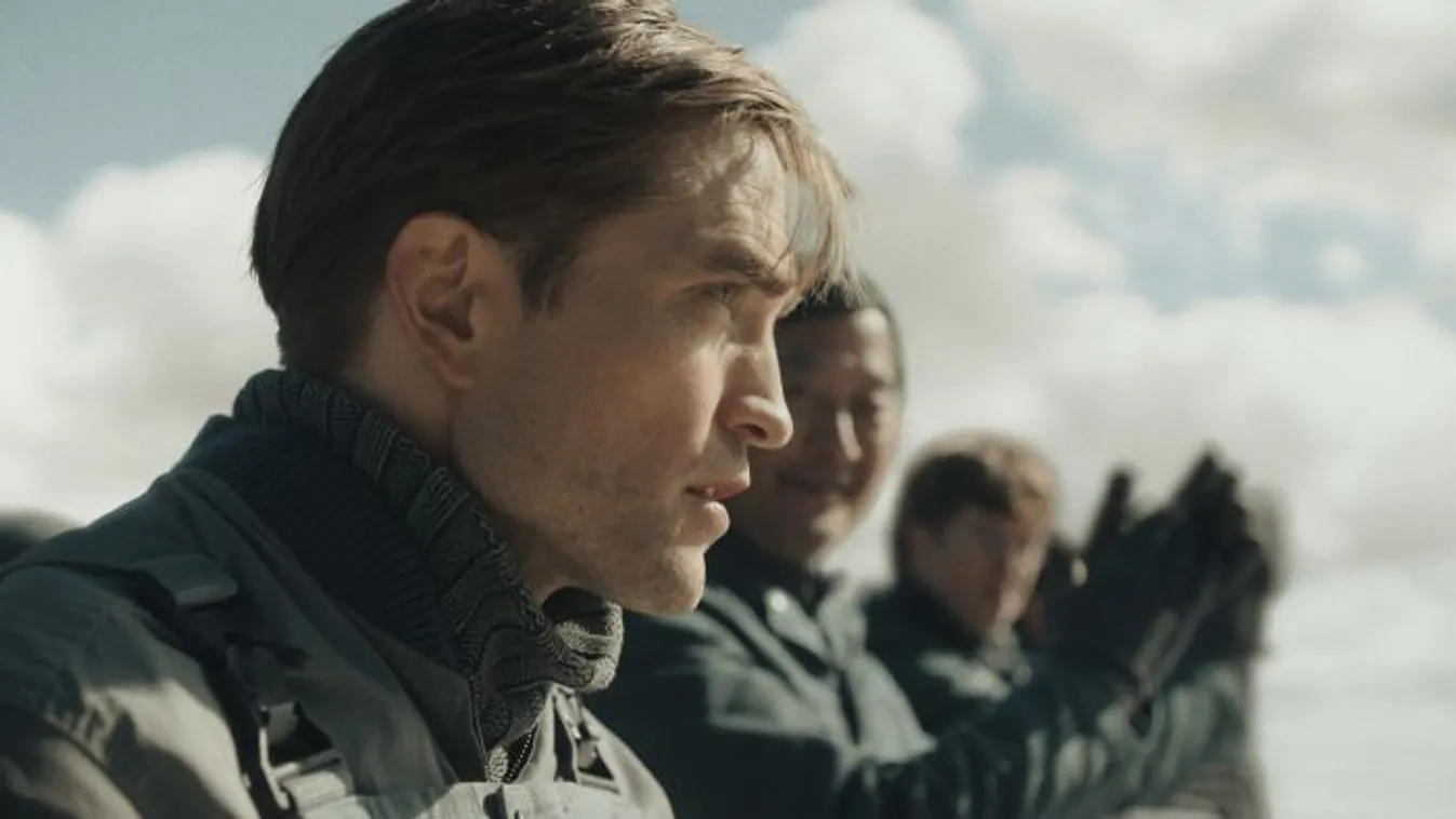 Érkezik az év legjobb filmje a MAX kínálatába - Robert Pattinson brillírozik a Mickey 17-ben