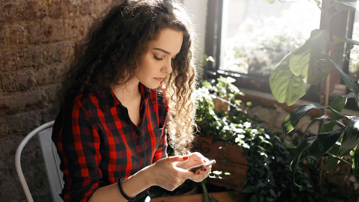 telefon, app, egészségügyi app, applikáció, mobil, diák