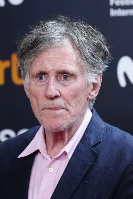 Gabriel Byrne, Photocall de la cérémonie de clôture du 71ème Festival du Film de Saint-Sébastien