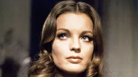 Romy Schneider, a tragikus sorsú, angyalarcú lány, akit mai napig imádnak a magyarok - Galéria