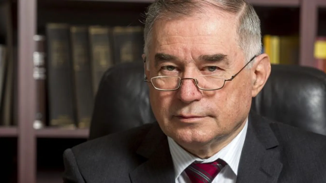 Gyász: Meghalt Lenkovics Barnabás