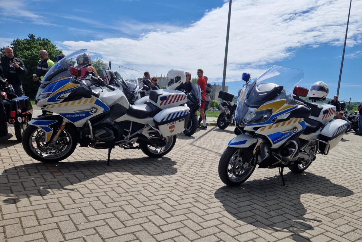 Léniért fogtak össze a motorosok