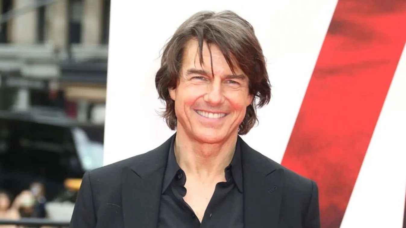 Tom Cruise-t kínos helyzetbe hozták a Mission Impossible premierjén