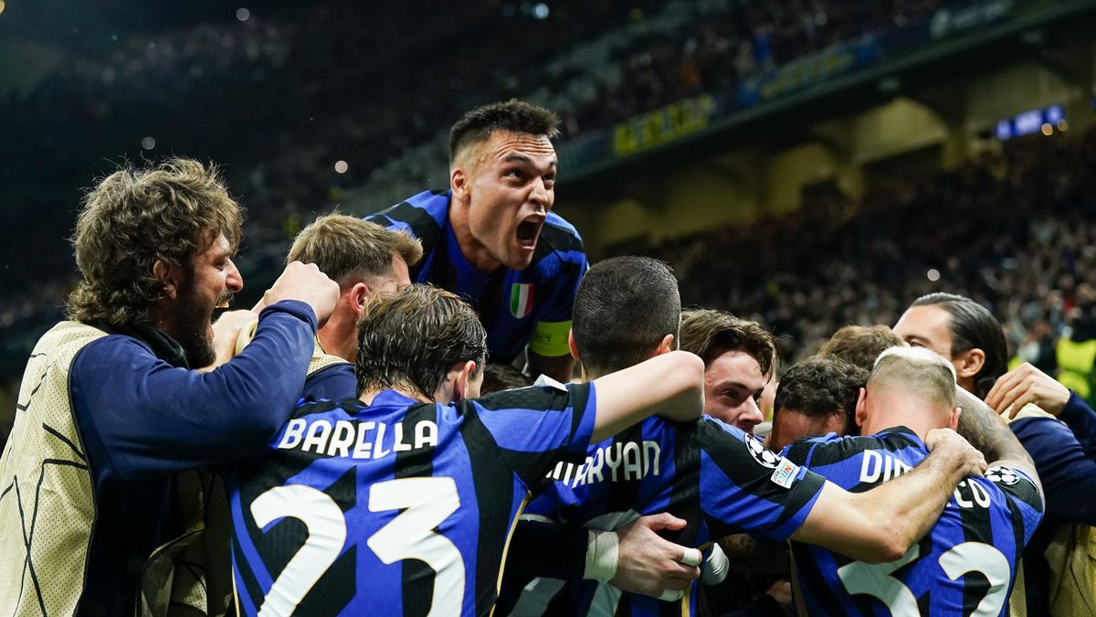 Sírból hozta vissza az Inter, BL-döntőt ért az őrületes Barca-verés
