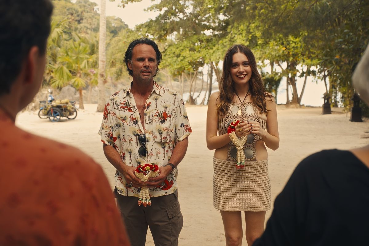 Walton Goggins és Aimee Lou Wood elkerülték egymást az idei Met-gálán