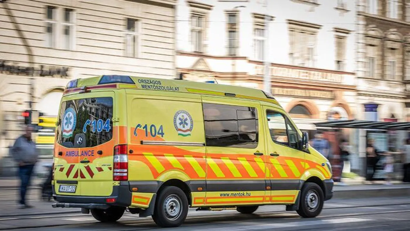 Áll a forgalom Budapesten: halálos baleset történt