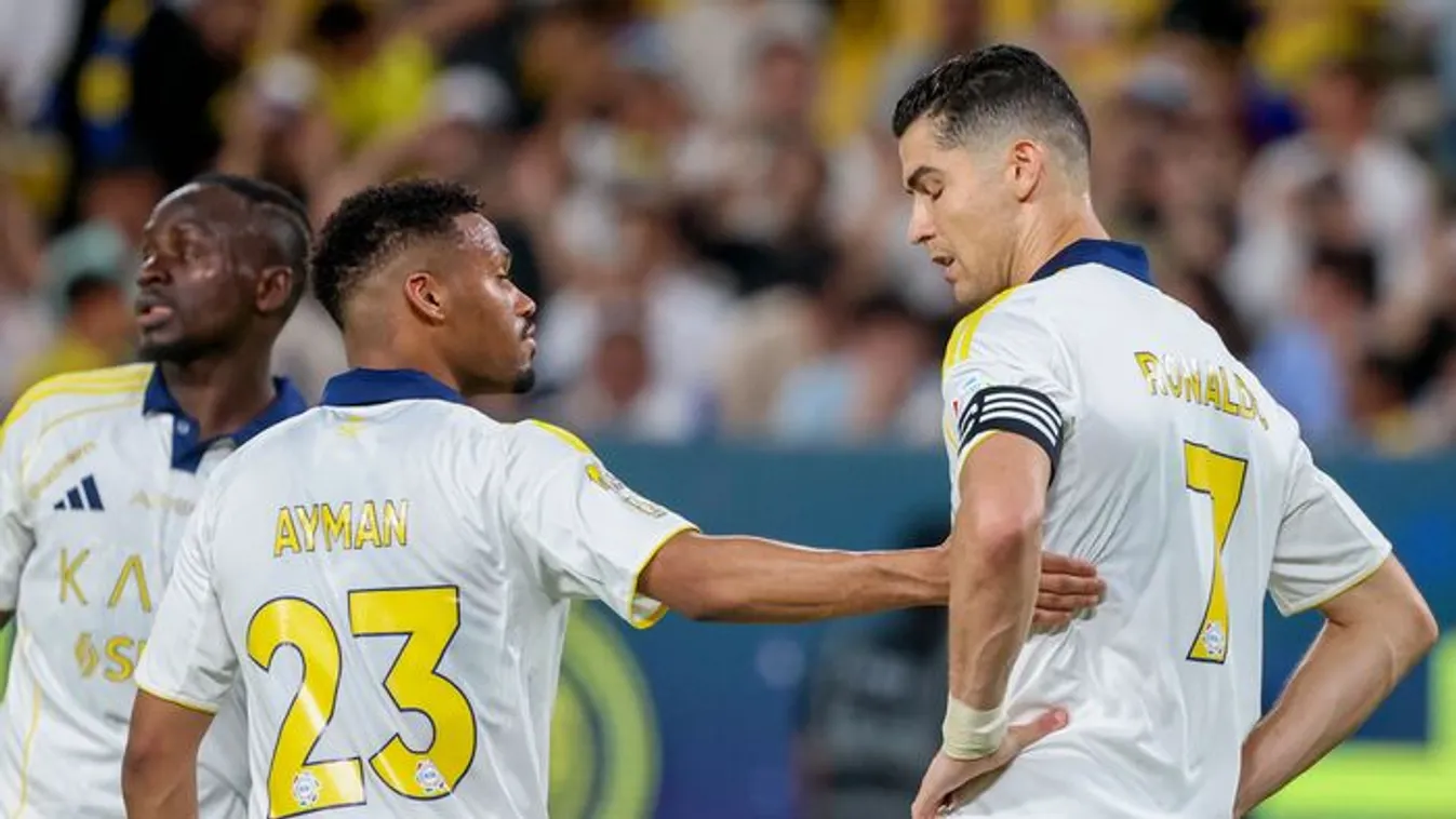 Cristiano Ronaldo elsírta magát, Lionel Messi ellen térhet vissza
