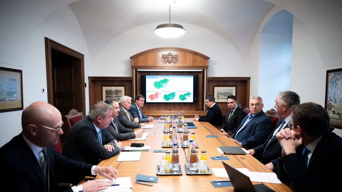 Nagy bejelentést tett Orbán Viktor