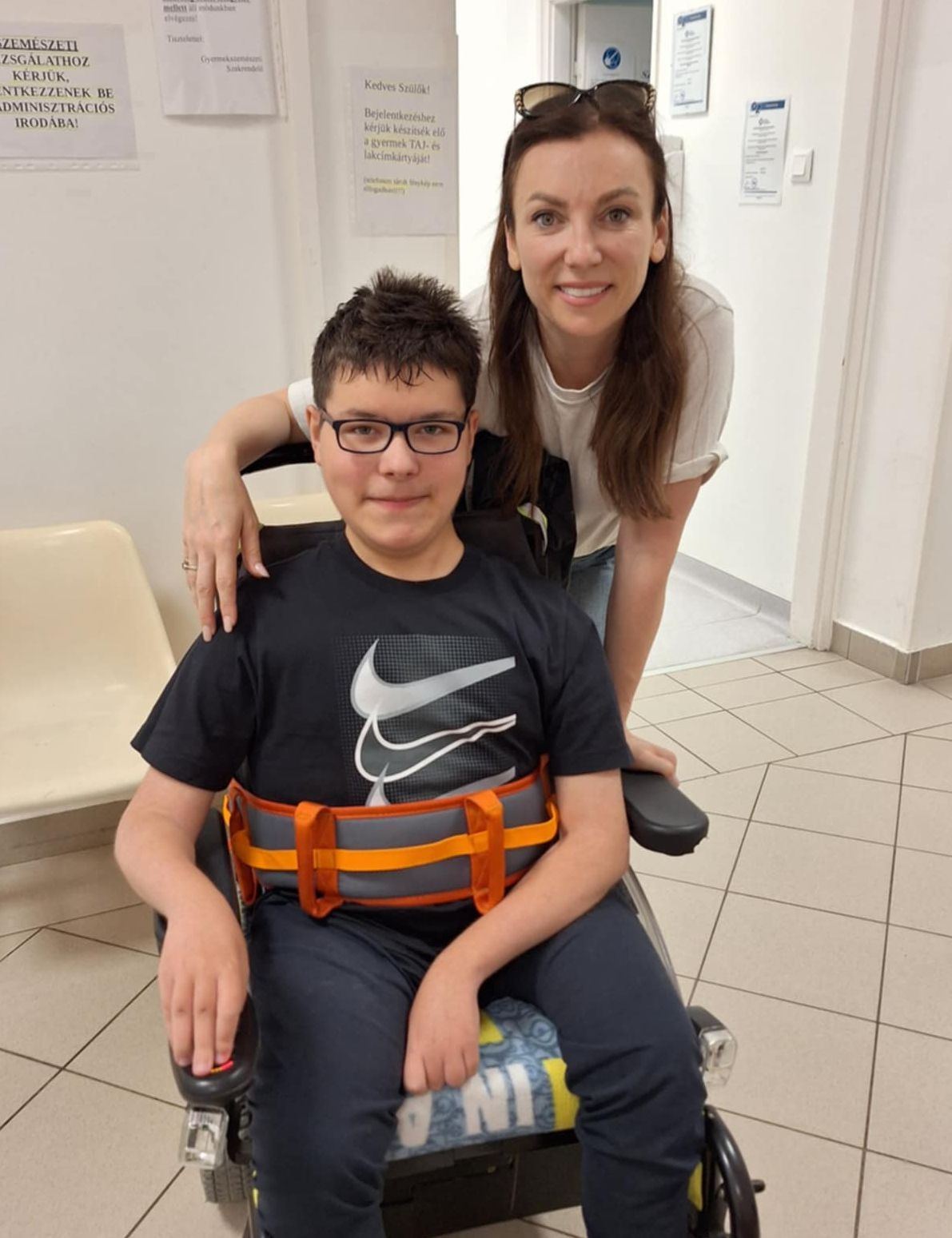 Krisztián számára hatalmas élmény volt a két hét, mert a kórházban új barátokat ismert meg és még Rúzsa Magdival is találkozott