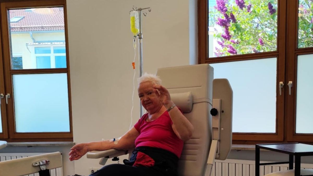"Mérhetetlenül hálásak vagyunk" – összefogtak az emberek, új esélyt kapott az élettől az agydaganattal küzdő Irén