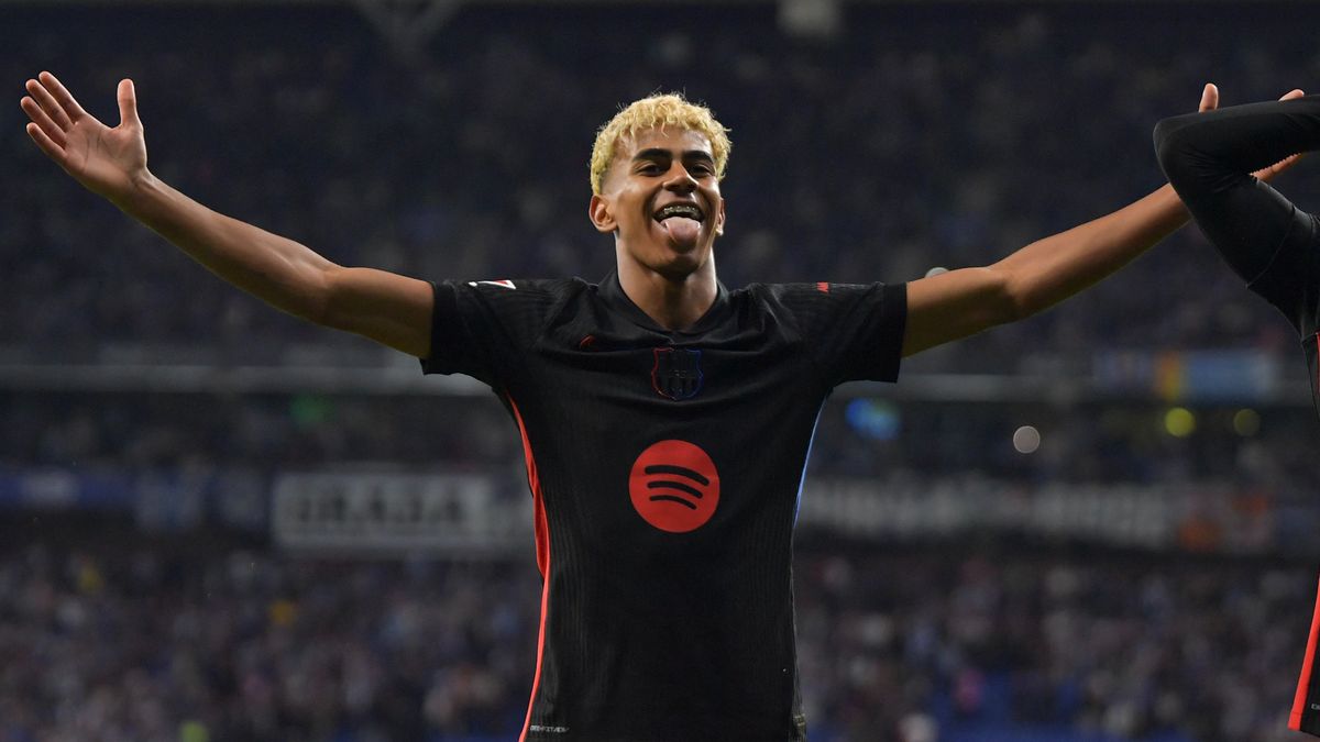 Nagymamája miatt nem mutatták be a Barcelona tinisztárját