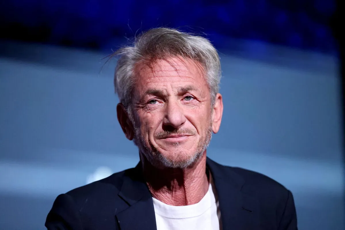 Timothée Chalamet, Master Class de Sean Penn, sous le regard de sa compagne Valeria Nicov, lors du 21ème Festival du film de Marrakech