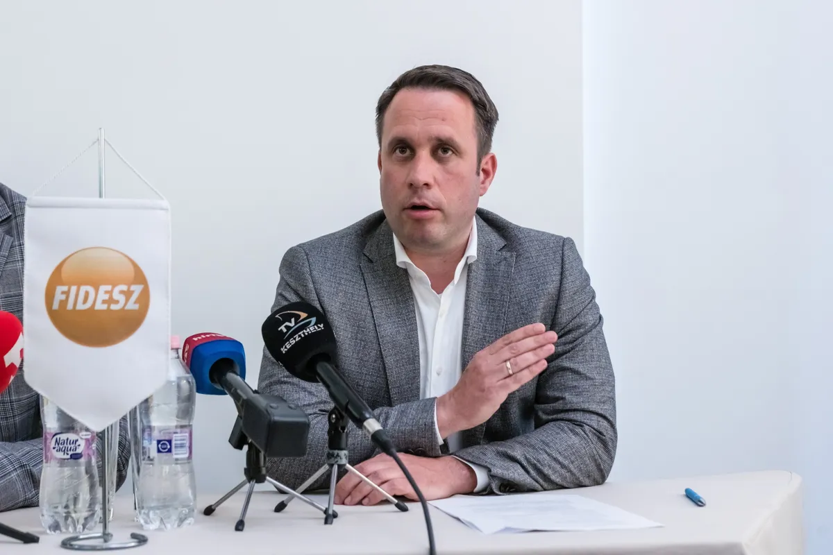 DÖMÖTÖR Csaba