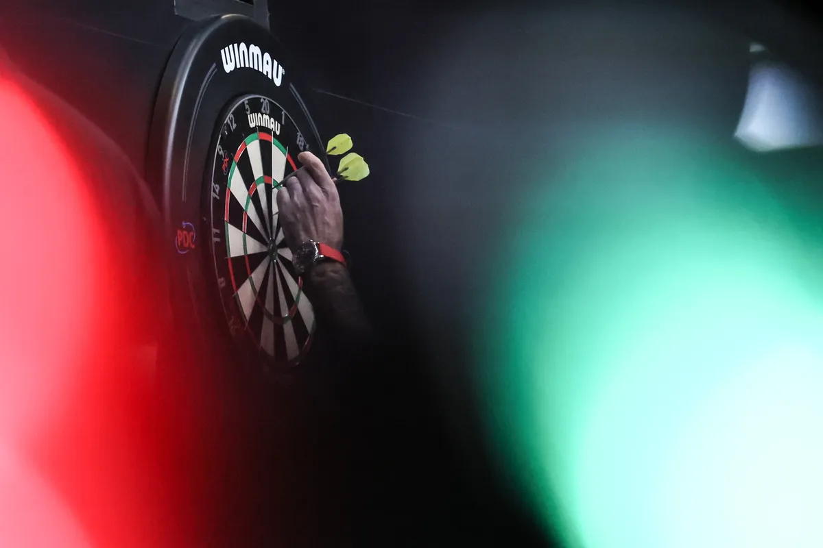 darts