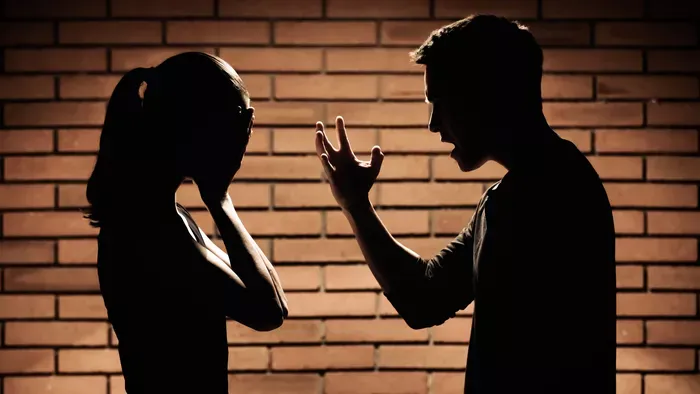 Bántalmazó kapcsolatban élsz? 5 jel, amiből kiderül a válasz