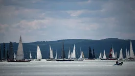 A Balaton örök dilemmája: északi vagy déli part? Mi segítünk a választásban!