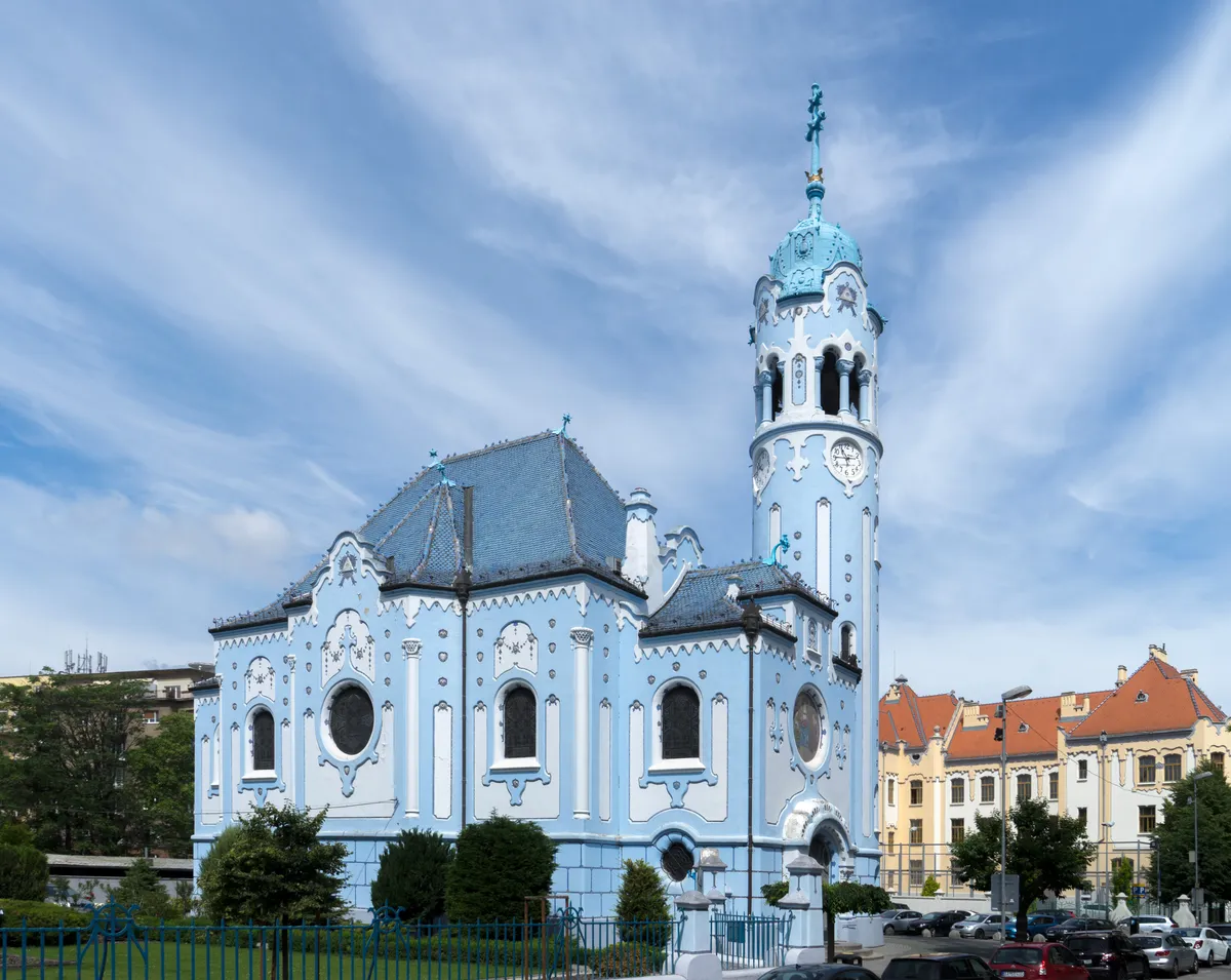 Fedezd fel Pozsonyt, Szlovákia, Kék-templom