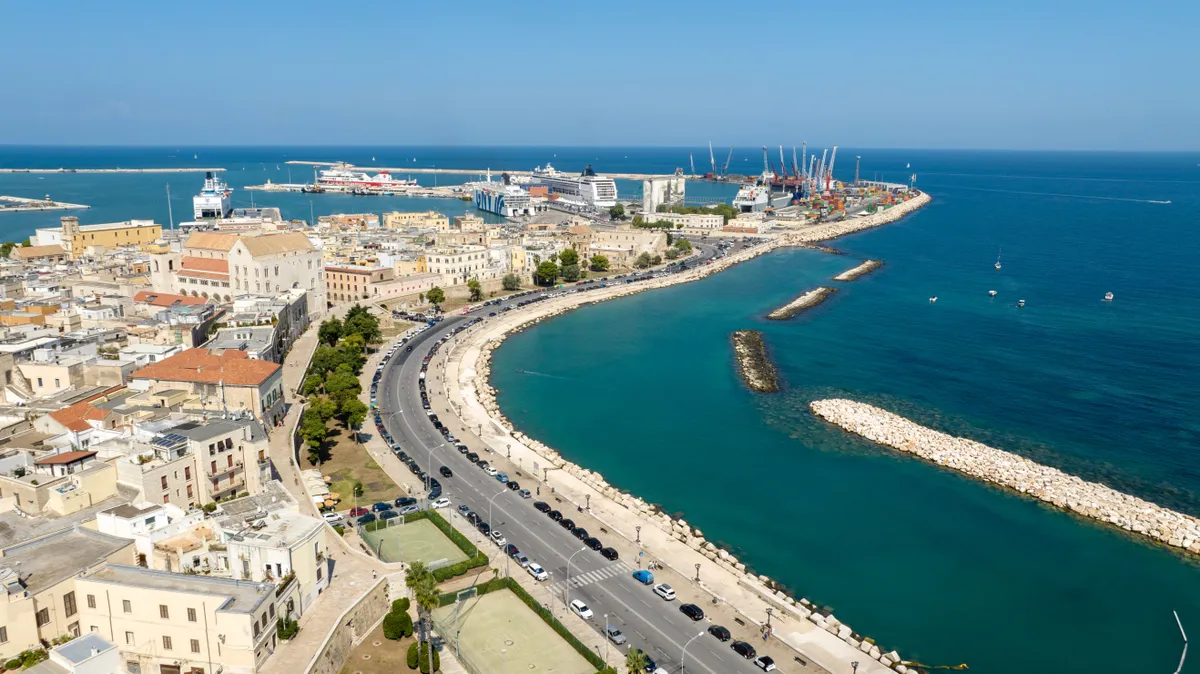 olasz csizma sarka, Puglia, Bari