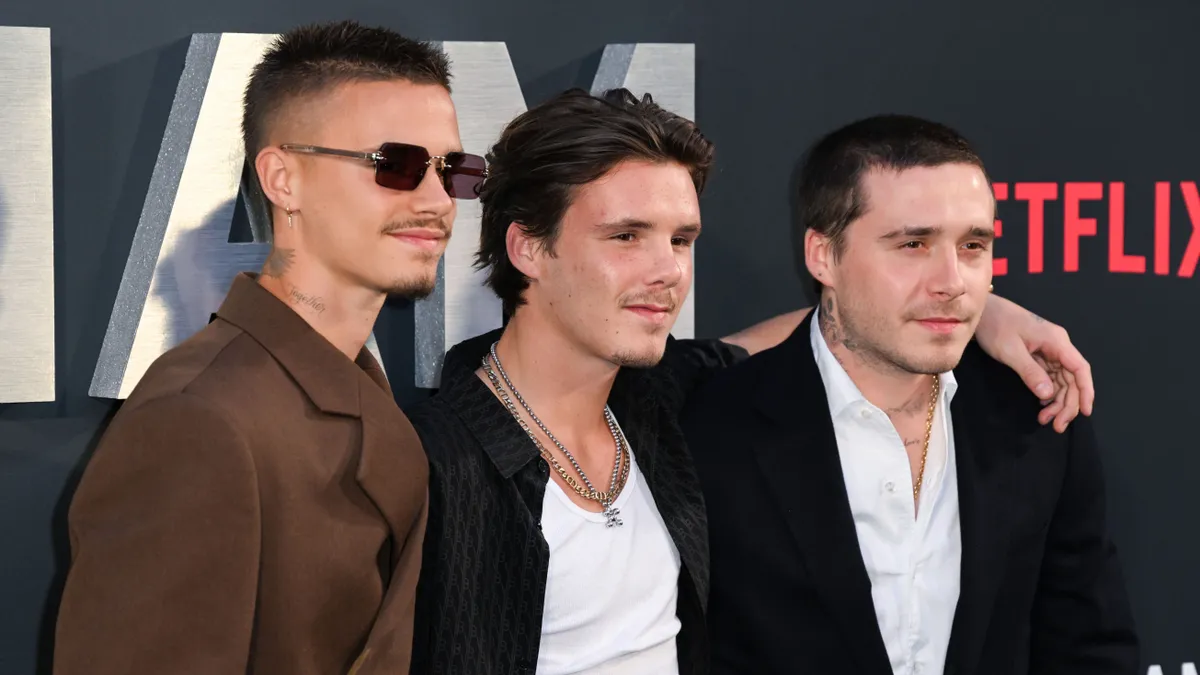 Cruz Beckham nyilvánosan beégette bátyját, Brooklynt