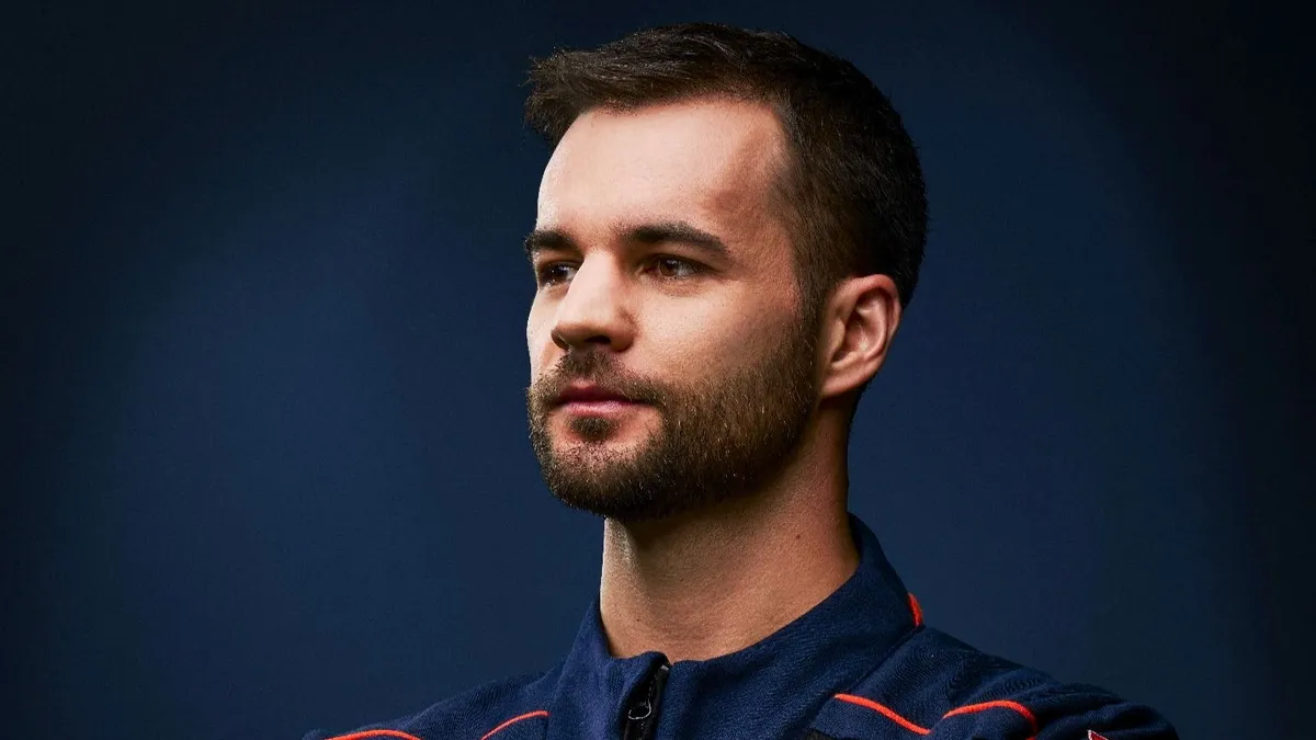 KAPU Tibor