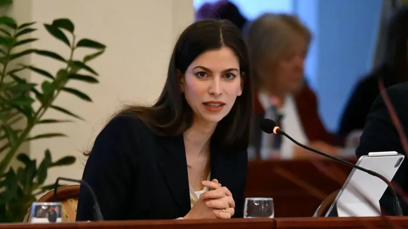 Szentkirályi Alexandra: "Mintha a Tisza-Karácsony városvezetésnek az lenne a célja, hogy ne tudjon senki közlekedni Budapesten"