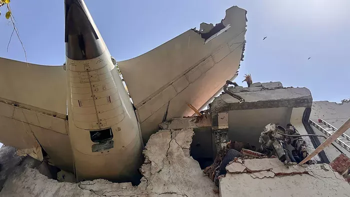 Kiderült, hányan haltak meg az indiai repülőgép balesetben
