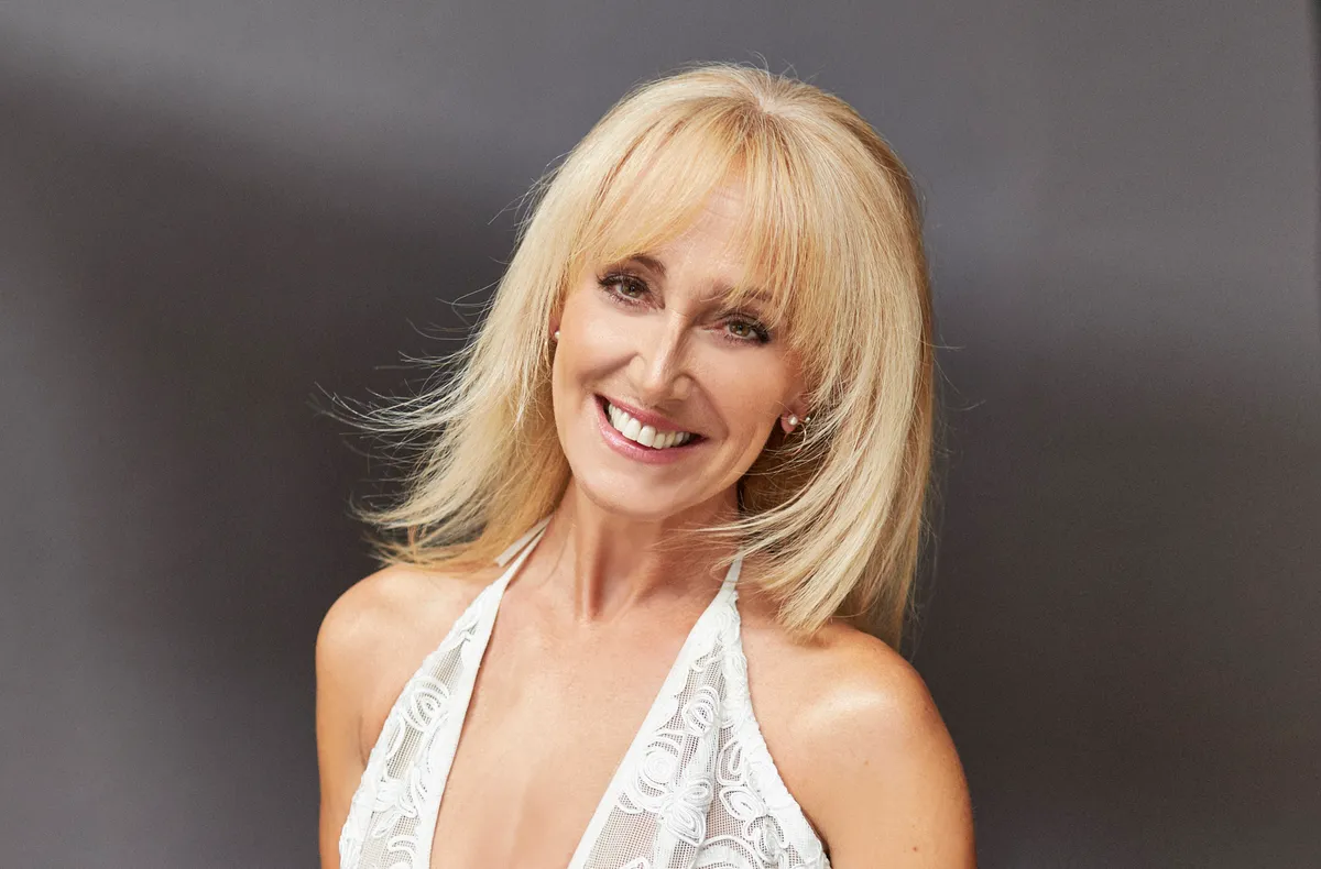 Vincze Lilla 64 évesen is kirobbanó formában van. (Fotó:vinczelilla.com)