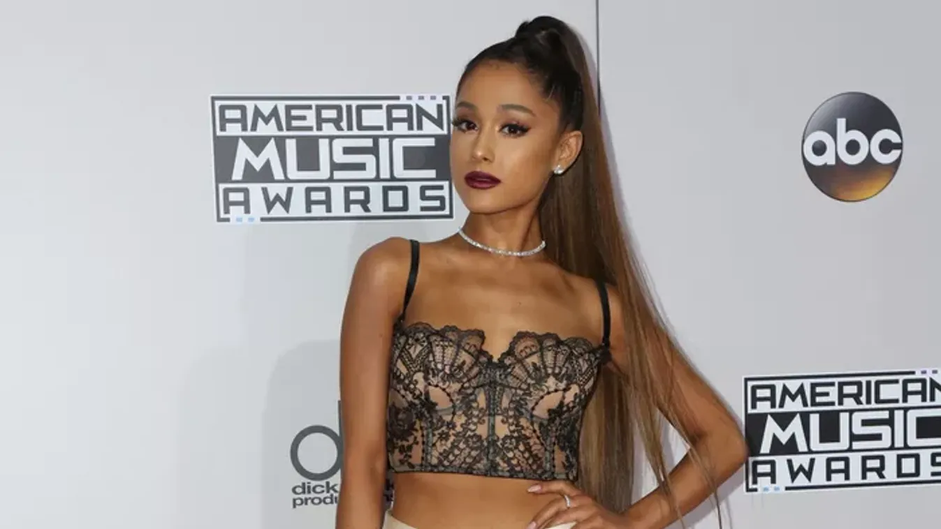 Ariana Grande átalakulásának útja: Popdívából porcelánbaba - Galéria
