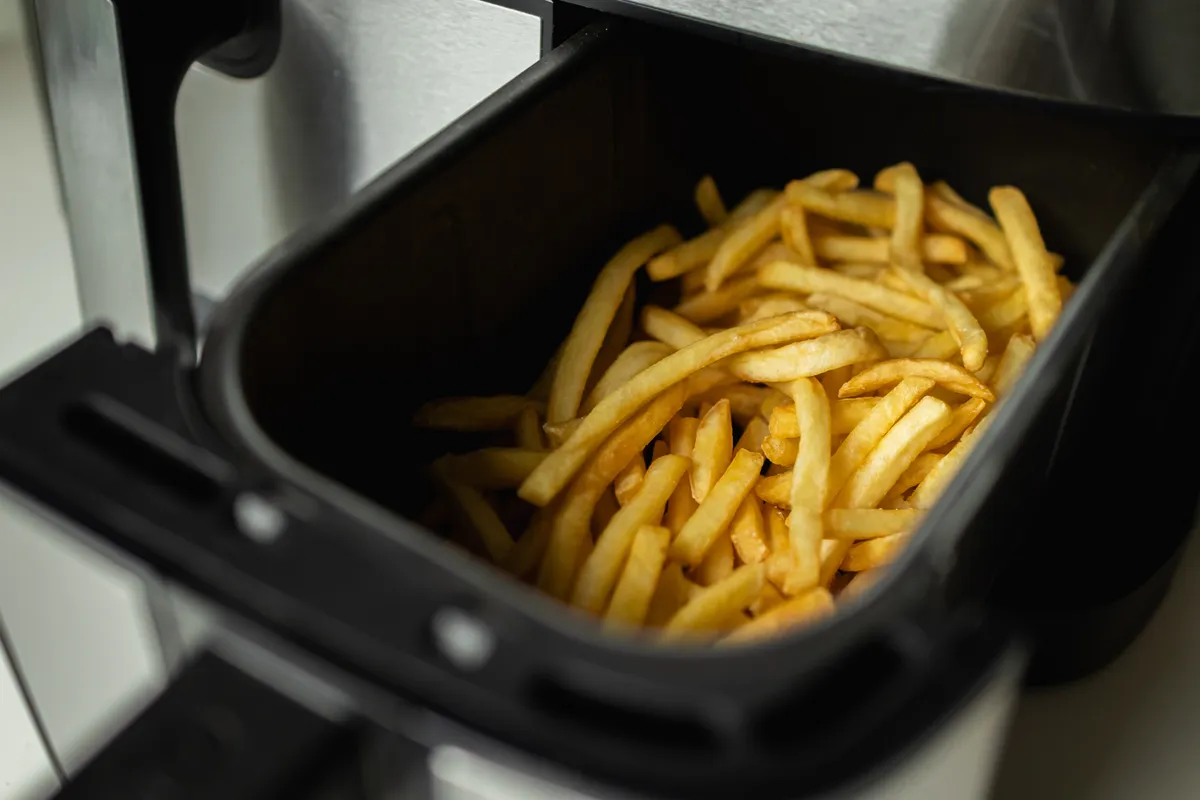 air fryer, légkeveréses sütő, sült krumpli, sütés