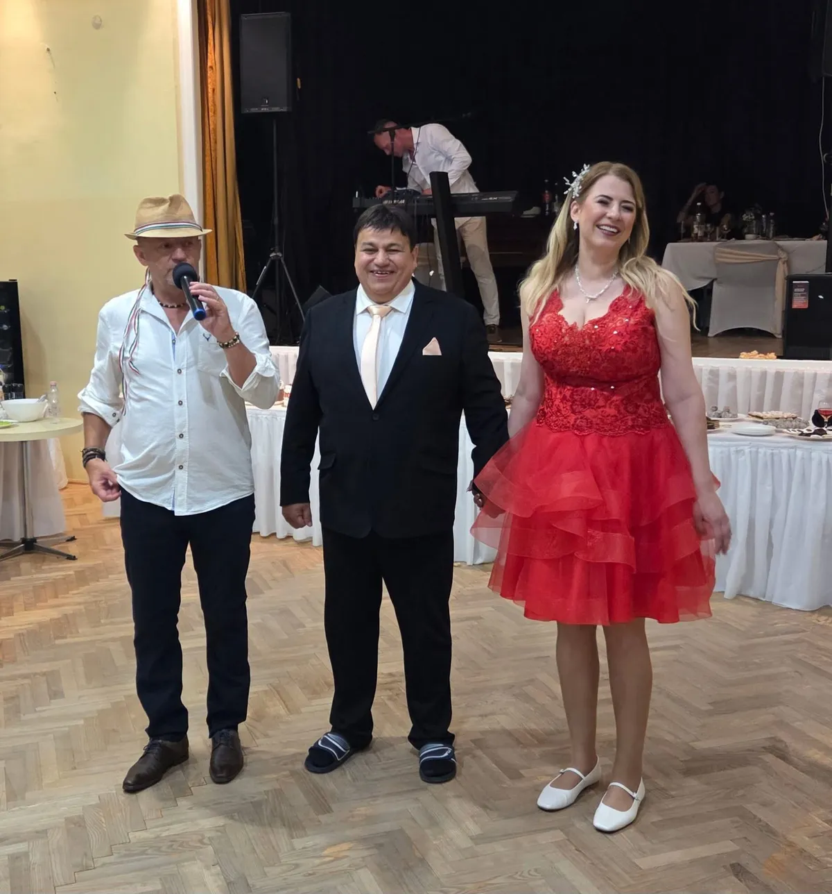 Csocsesz esküvő