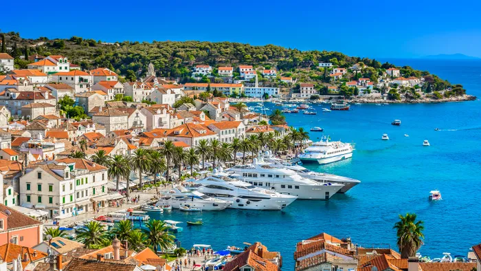 Horvátország legismertebb buliszigete beint a turistáknak, hatalmas bírságokat szabnak ki rájuk