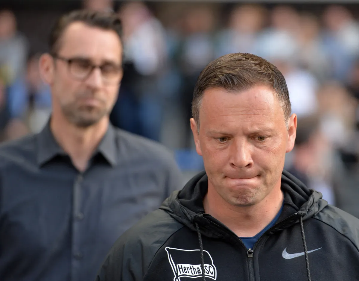Dárdai Pál szóba se jött a Herthánál? (a háttérben a korábbi sportigazgató Michael Preetz)