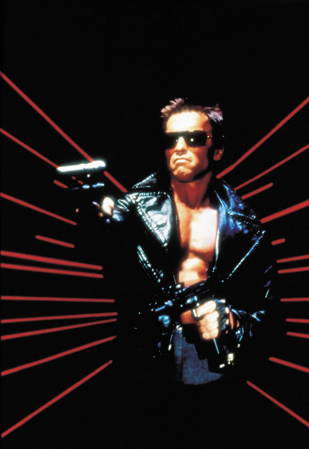 Arnold Schwarzenegger annak idején ugyanúgy meztelenkedett a filmvásznon, mint fia