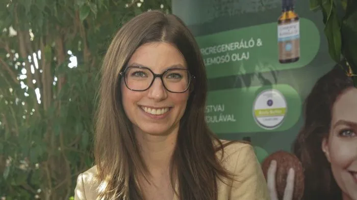 Cuki: így ment világgá Stohl Luca kislánya