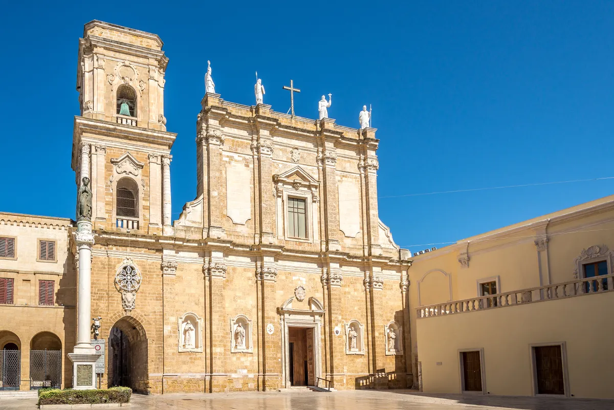 olasz csizma sarka, Puglia, Brindisi