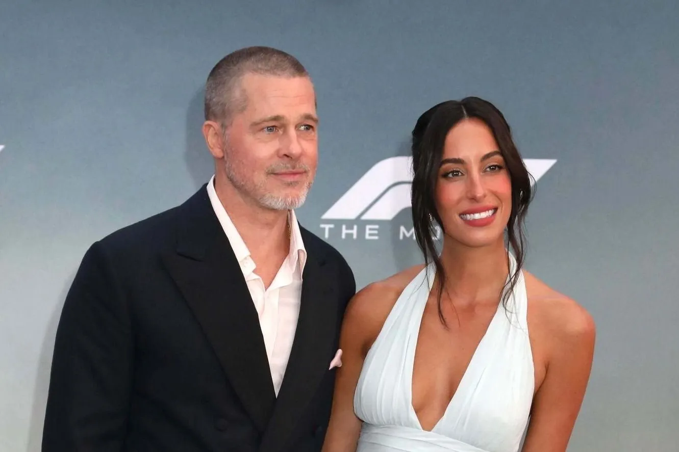 Brad Pitt-et állva tapsolták a rendhagyó dupla randin