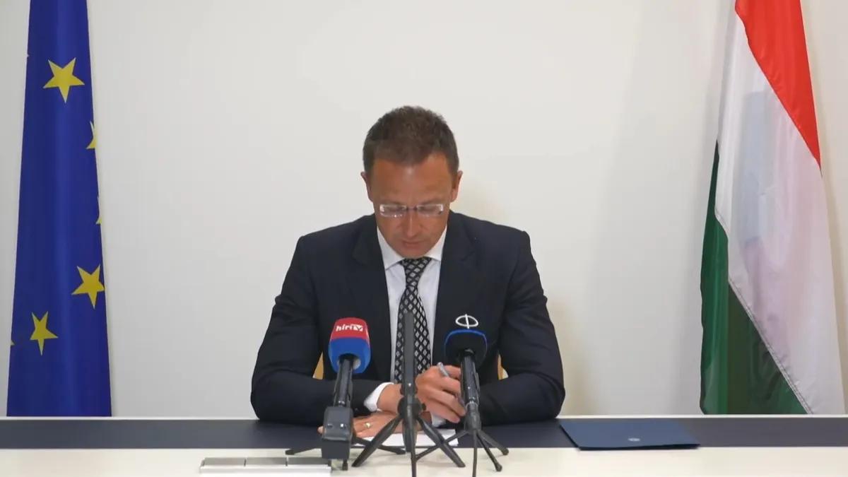 Szijjártó Péter: Kezdődik a harc a rezsicsökkentés megvédéséért!