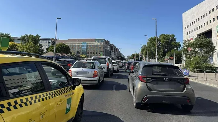 Kiborultak az autósok a fővárosi közlekedés miatt